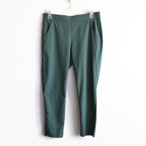 Green Traveler Pants - Size M - Eddie Bauer